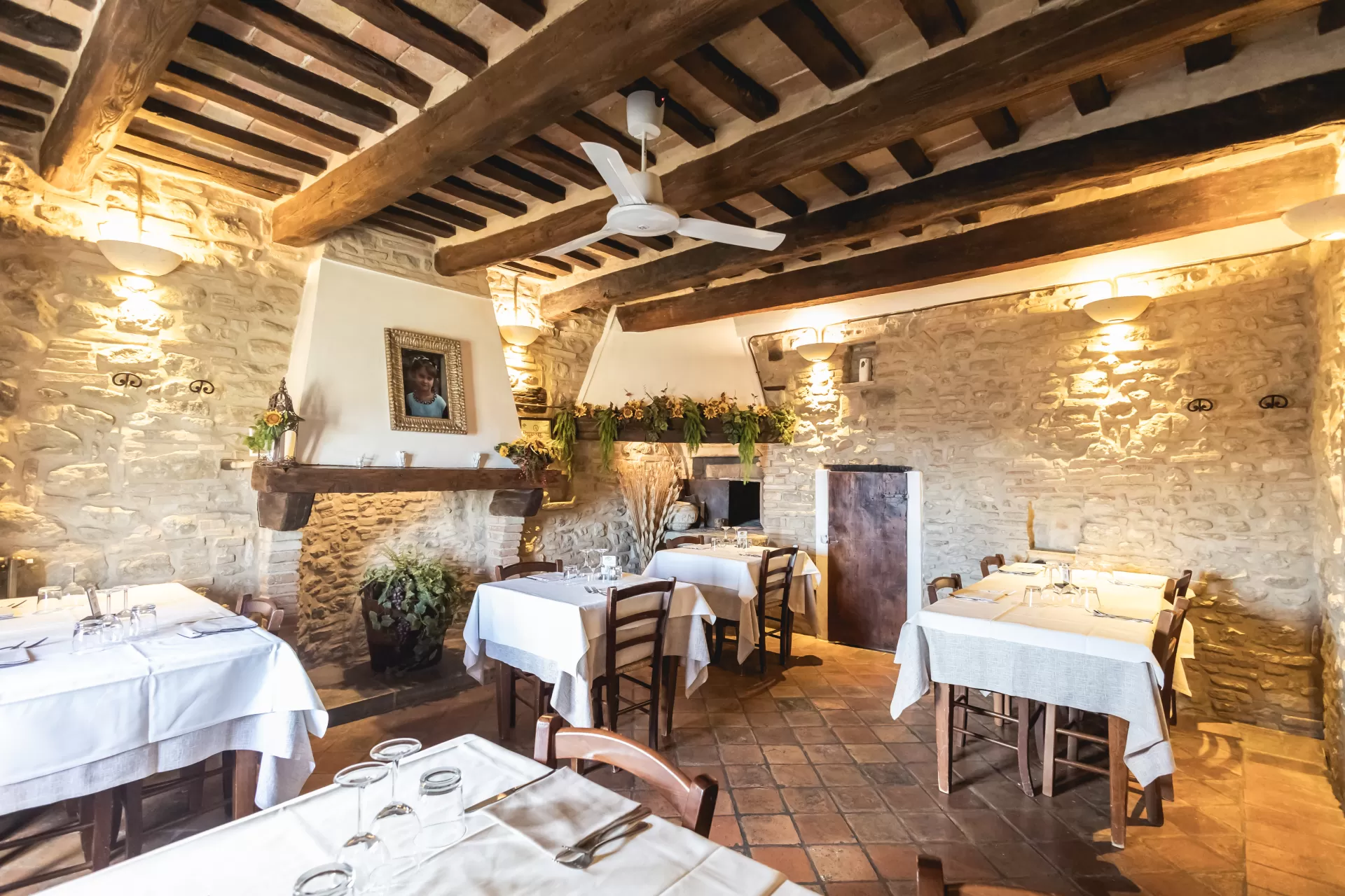 Regala il nostro menù degustazione “Alla scoperta dei sapori della Valmarecchia”